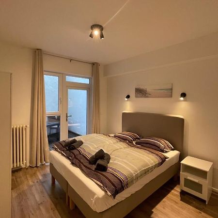 Lovely 2 Bedroom Appartment Near Knokke-Strand Beach Bar Eksteriør billede
